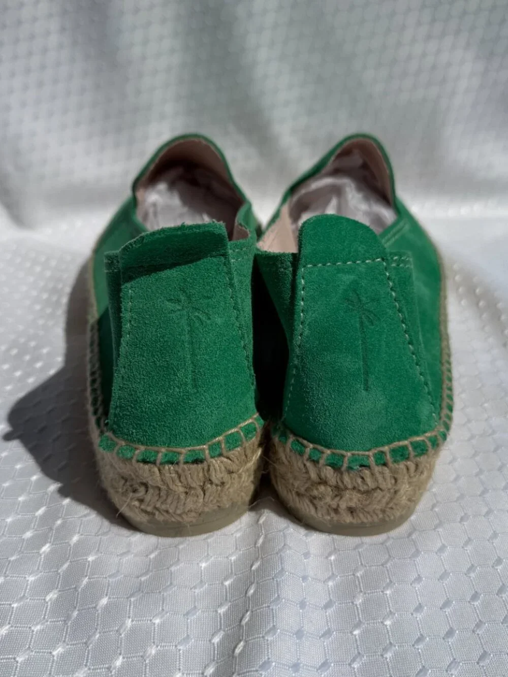 Manebí manebi suede
